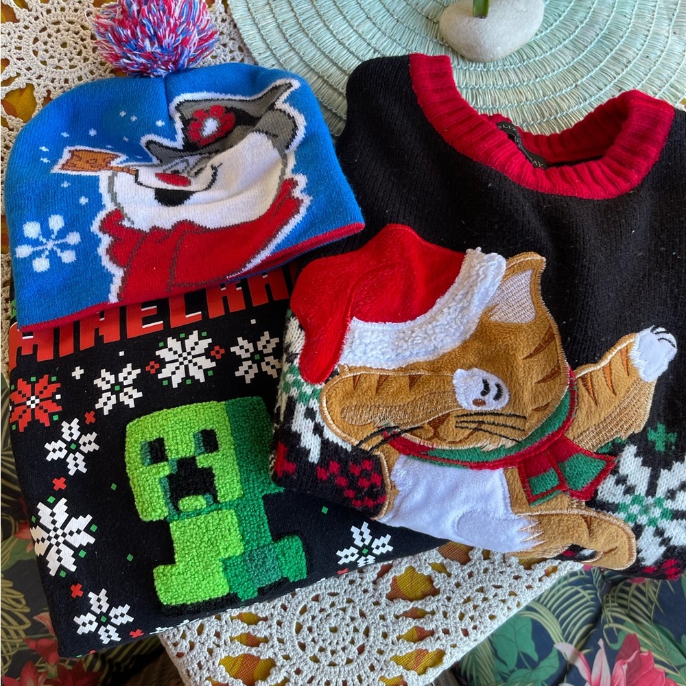 Christmas sweater’s and beanie